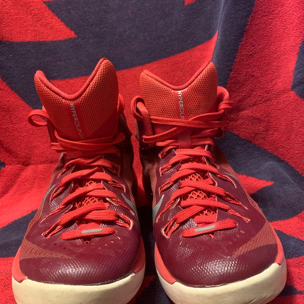 NIKE HYPERDUNK